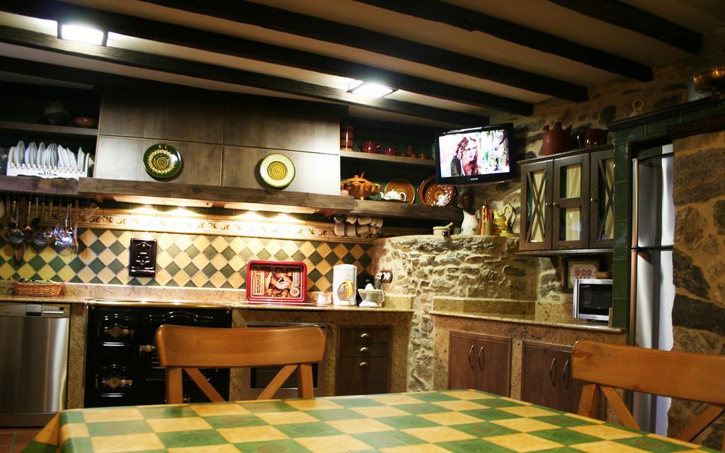A Casa De Filomena Otel Boiro Oda fotoğraf