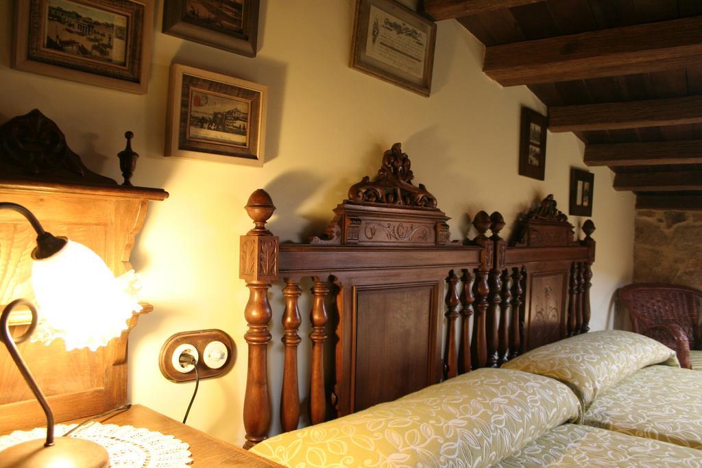 A Casa De Filomena Otel Boiro Oda fotoğraf