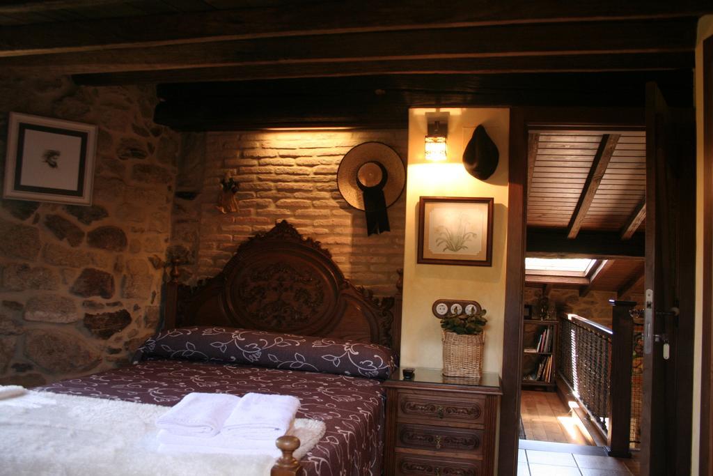 A Casa De Filomena Otel Boiro Oda fotoğraf